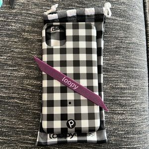 iPhone 11 Pro Max Buffalo Plaid loopy case - righty!